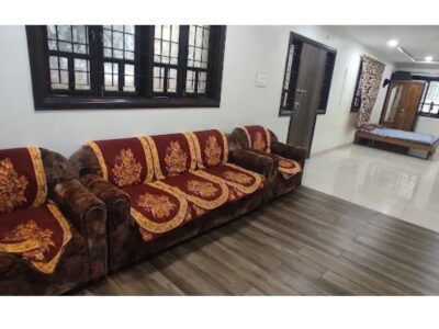 Luxury paying guest & guest house